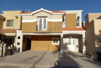 Casa en fraccionamiento en  Mallorga, Juárez, Chihuahua