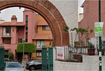 Casa en condominio en  Plaza Loreto, Altamirano, Tizapán San Ángel, Jardines Del Pedregal, Mexico City, Cdmx, México