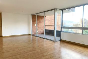 Apartamento en  Castropol, Medellín