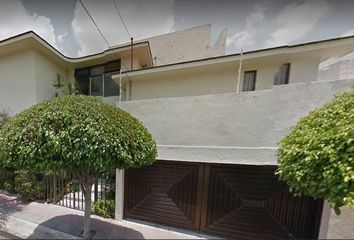 Casa en  Violetas, Jardines De Queretaro, Santiago De Querétaro, Querétaro, México