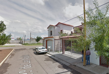 Casa en  Paseo De Las Águilas, Real Del Mezquital, Victoria De Durango, Durango, México