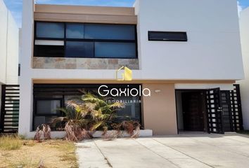 Casa en condominio en  Residencial Altamira, Internacional México 15, Feria Ganadera, Culiacán, Sinaloa, México