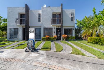 Casa en  Club De Golf Santa Fe, Xochitepec, Morelos