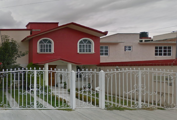 Casa en  Avenida Del Roble, Villas Del Álamo, Estado De Hidalgo, México