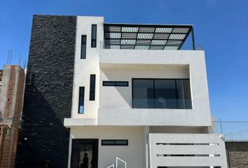 Casa en fraccionamiento en  San Mateo Atenco, Estado De México, México