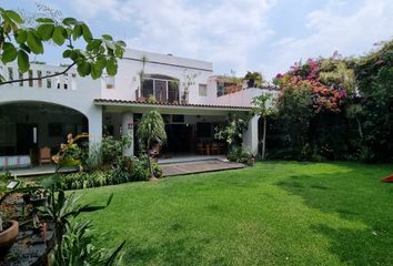 Casa en fraccionamiento en  Avenida Río Mayo, Vista Hermosa, Cuernavaca, Morelos, México