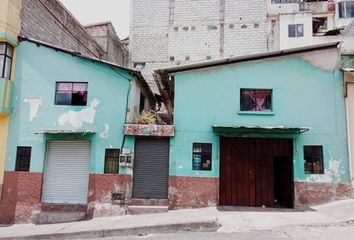 Casa en  Ricardo Valdiviezo, Quito, Ecuador