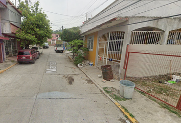 Casa en  Marisol, Bellavista, Poza Rica De Hidalgo, Veracruz, México