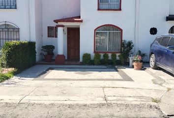 Casa en condominio en  Av. Insurgentes 93, Capula, Tepotzotlán, Estado De México, México