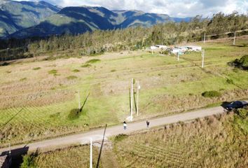Terreno Comercial en  7vx5+f9j Ibarra, Ecuador