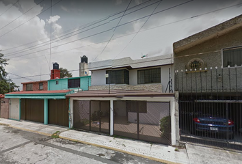 Casa en  Ciruelos, Casa Blanca, Metepec, Estado De México, México