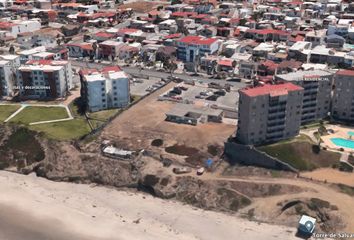 Terreno de 2100 m2 en venta sobre AV. del pacifico, Playas de Tijuana.