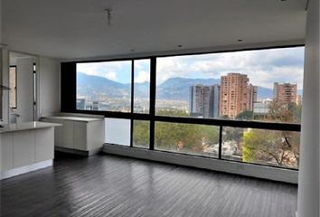 Apartamento en  Los Balsos, Medellín