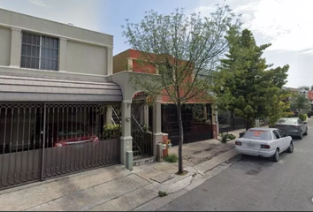 Casa en  Cerrada Del Limonero, Privadas De Anáhuac, Cerrada De Anáhuac Residencial, Ciudad General Escobedo, Nuevo León, México