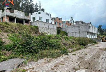 Terreno Comercial en  Otavalo, Ecuador