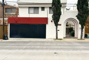 Casa en  Calle Alberta 2174, Colomos Providencia, Guadalajara, Jalisco, México