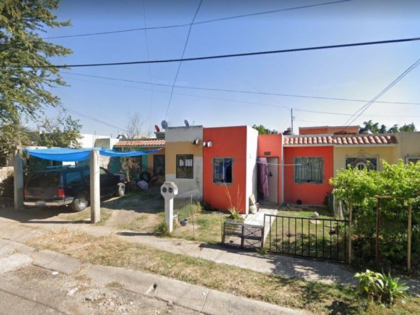 venta Casa en Hacienda Santa Fe, Tlajomulco de Zúñiga, Tlajomulco de Zúñiga  (AZ24793)