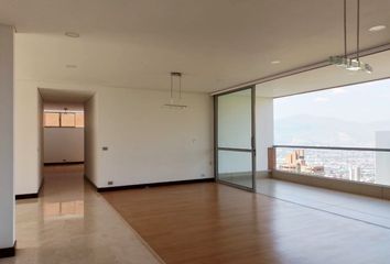 Apartamento en  El Tesoro, Medellín