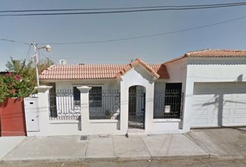 Casa en  Avenida Marmoleros Sur, Libertad, Mexicali, Baja California, México
