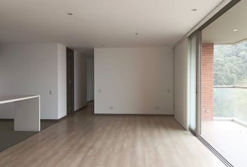 Apartamento en  El Tesoro, Medellín