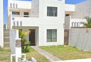 Casa en  Calle 47 B, Fraccionamiento Las Américas 2, Mérida, Yucatán, México