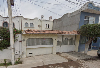 Edificio en  Santa Elena 710, Santa Monica 2da Sección, Santiago De Querétaro, Querétaro, México