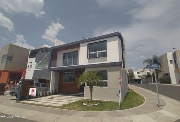 Casa en  Residencial El Refugio, Fray Junípero Serra, El Refugio, Santiago De Querétaro, Querétaro, México