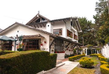 Casa en  Av Pampite 135, Quito 170902, Ecuador