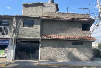 Casa en  Paseo De Las Carretas 79, Ojo De Agua, Estado De México, México