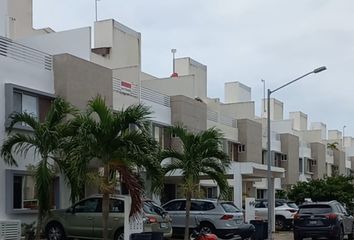 Casa en condominio en  Avenida Petempich, Los Olivos Iii, Playa Del Carmen, Solidaridad, Quintana Roo, Mex