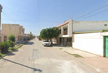 Casa en fraccionamiento en  Turquesa 592, La Esperanza, Gómez Palacio, Durango, México