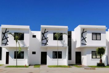 Casa en fraccionamiento en  Jardines Del Sur, Córdoba - Boca Del Rio, Paso Del Toro, Veracruz, México