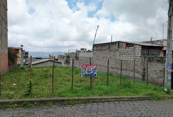 Terreno Comercial en  Oe5e & Misael Acosta, Quito, Ecuador