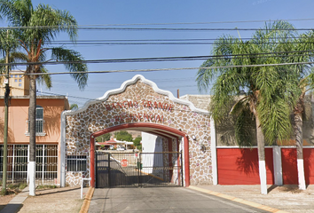 Casa en fraccionamiento en  Rancho Grande, Tlajomulco De Zúñiga, Jalisco, México