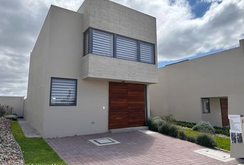 Casa en fraccionamiento en  76269, El Marqués, Querétaro, Mex