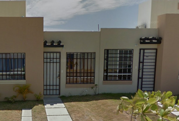 Casa en  C. Nudo, Fraccionamiento Altavela, 63735 San Clemente De Lima, Nay., México