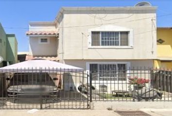 Casa en  Avenida Abelardo L. Rodriguez 412, Costa Azul, Ensenada, Baja California, México