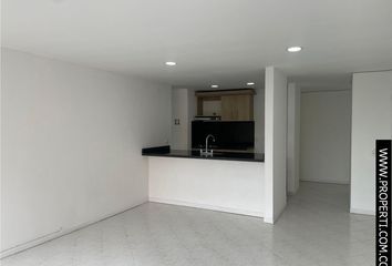 Apartamento en  El Tesoro, Medellín