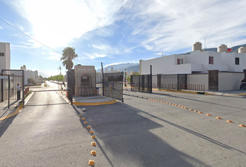Casa en condominio en  Lago Arenal, Real Del Sol Iii, Saltillo, Coahuila De Zaragoza, México