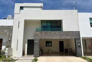 Casa en fraccionamiento en  Cto. Mulegé, Lomas De Angelópolis, Puebla, México