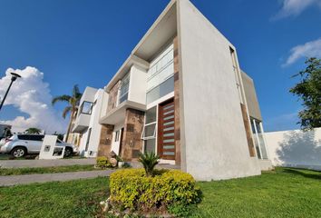 Casa en condominio en  Del Pilar Residencial, Calle Laza, Del Pilar Residencial, San Agustín, Jalisco, México