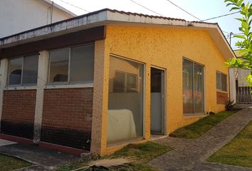 Casa en condominio en  Brisas De Cuautla, Cuautla De Morelos, Morelos, México