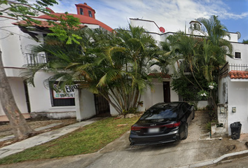 Casa en  Cda. Los Almendros 4, Playa Del Carmen, Quintana Roo, México