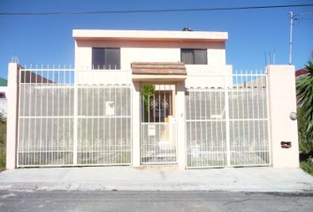 Casa en  Sierra Los Alpes, Lomas De San Juan, San Juan Del Río, Querétaro, México