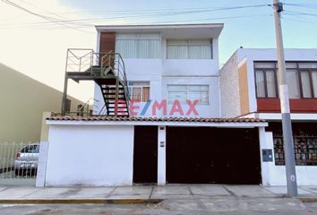 Casa en  Puerto Príncipe 114, Chorrillos, Lima, Perú