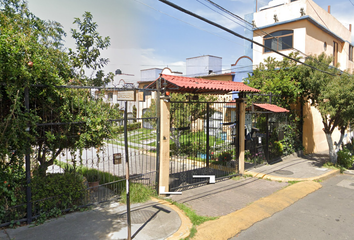 Casa en fraccionamiento en  Colinas De Balbuena, Unidad San Buenaventura, San Buenaventura, Estado De México, México