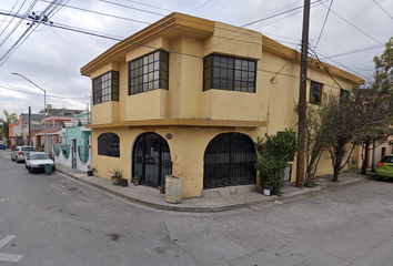 Casa en  Calle Rafael Coronel 124, Valle Dorado, San Nicolás De Los Garza, Nuevo León, México