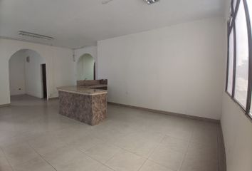 Oficina en  Junín 101, Guayaquil 090313, Ecuador
