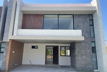 Casa en fraccionamiento en  Parque Veracruz, Boulevard Meseta, Lomas De Angelópolis, Puebla, México