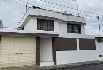 Casa en  29jq+hr Latacunga, Ecuador